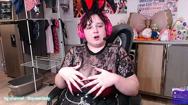 LadyRochester online show from 04/01/26, 10:28