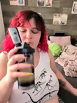 LadyRochester online show from 05/17/26, 01:55