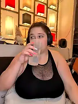 LadyRochester online show from 04/19/26, 08:55