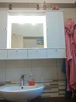 Dark Angel 22 online show from 11/26/25, 09:31