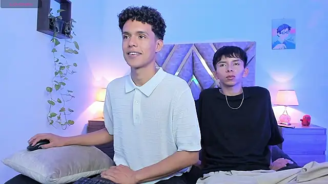 nickolas moon online show from 09/29/25, 05:40