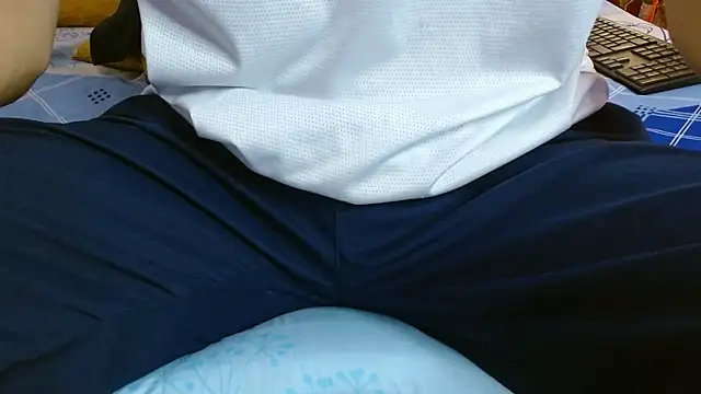 nickolas moon online show from 12/26/24, 06:43