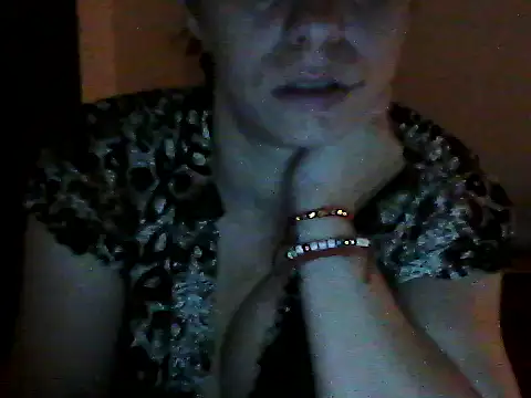 SweetAdela92 online show from 10/24/25, 07:02