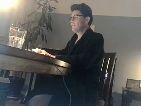 Snapshot of RolfS chatting on 03/17/25, 11:02 RolfS online show from 03/17/25, 11:02