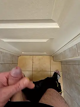 kisbiro77777 online show from 01/11/26, 08:54