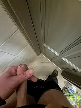 kisbiro77777 online show from 03/21/25, 07:33