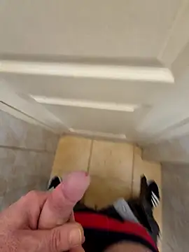 kisbiro77777 online show from 11/29/25, 12:49