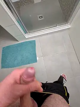 kisbiro77777 online show from 03/11/26, 09:20