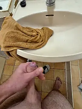 kisbiro77777 online show from 10/25/25, 10:58