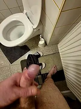 kisbiro77777 online show from 01/15/26, 06:00