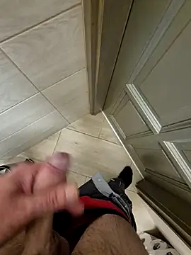 kisbiro77777 online show from 10/03/25, 07:43