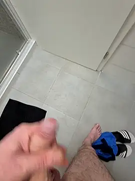 kisbiro77777 online show from 03/09/26, 06:11