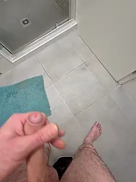 kisbiro77777 online show from 03/17/26, 06:44