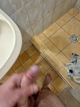 kisbiro77777 online show from 10/26/25, 05:46