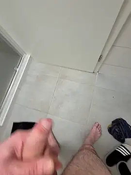 kisbiro77777 online show from 03/03/26, 05:31