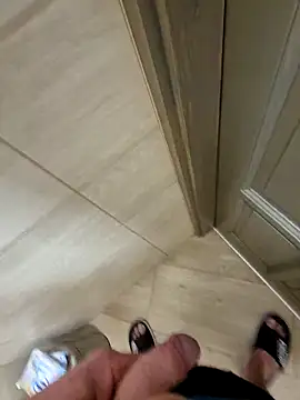 kisbiro77777 online show from 02/09/26, 05:16