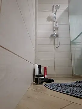 kisbiro77777 online show from 03/22/25, 09:31