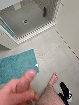 kisbiro77777 online show from 03/13/26, 06:24