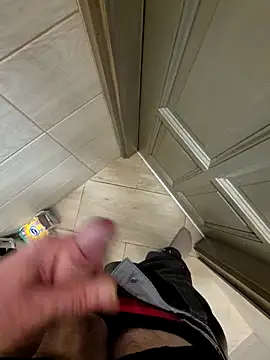 kisbiro77777 online show from 04/11/26, 01:15