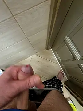 kisbiro77777 online show from 04/04/26, 04:52