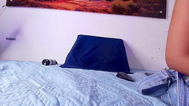 anisha x online show from 11/08/25, 07:17