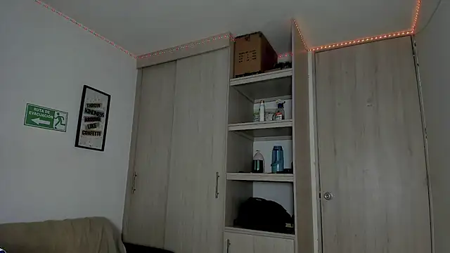  diegsz  online show from 02/02/25, 06:04