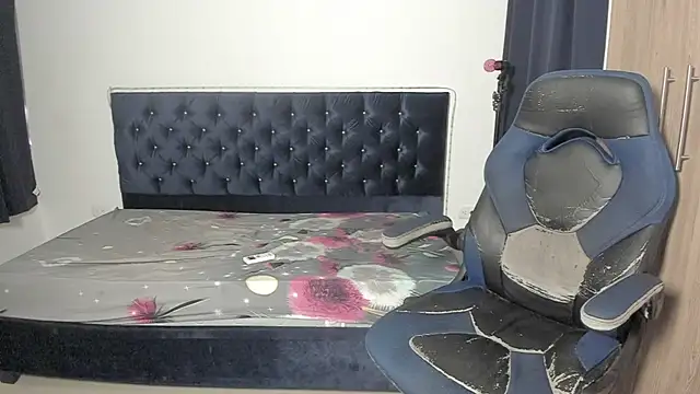  diegsz  online show from 04/10/26, 01:29