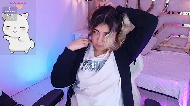 meraki fraise online show from 09/16/25, 07:37