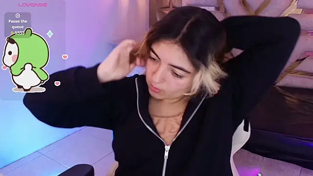 meraki fraise online show from 10/05/25, 07:15