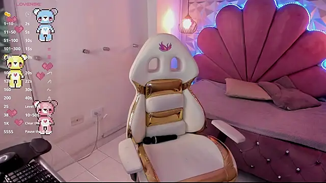 meraki fraise online show from 03/15/25, 12:04