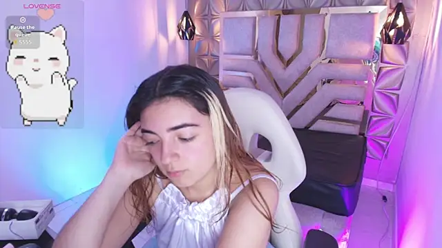 meraki fraise online show from 09/22/25, 06:47