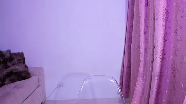 annika taylor online show from 10/09/25, 12:22