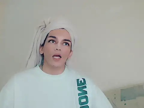 kimkardasha98 online show from 02/25/26, 12:11