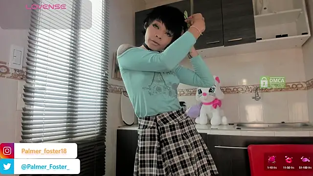 Snapshot of Palmer-Foster chatting on 09/10/25, 09:03 Palmer-Foster online show from 09/10/25, 09:03