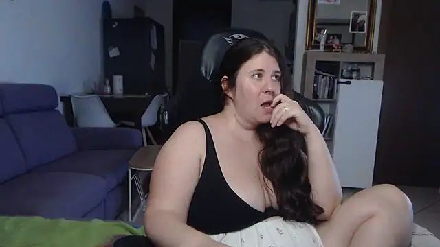 valerysexy online show from 07/12/26, 09:37
