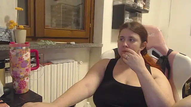 valerysexy online show from 10/21/25, 10:42