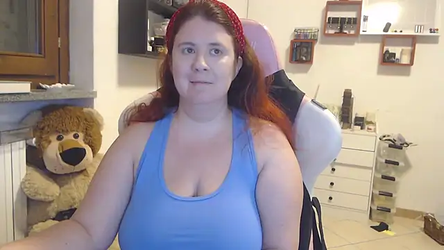 Snapshot of valerysexy chatting on 09/14/25, 07:03 valerysexy online show from 09/14/25, 07:03