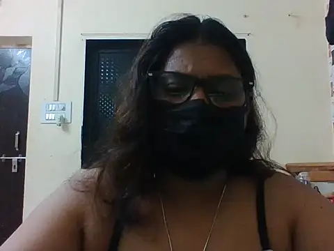 Hotmilfxox online show from 05/28/26, 05:41