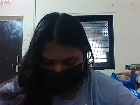 Hotmilfxox online show from 05/21/26, 07:28
