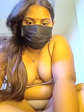 Snapshot of Hotmilfxox chatting on 03/01/25, 09:40 Hotmilfxox online show from 03/01/25, 09:40