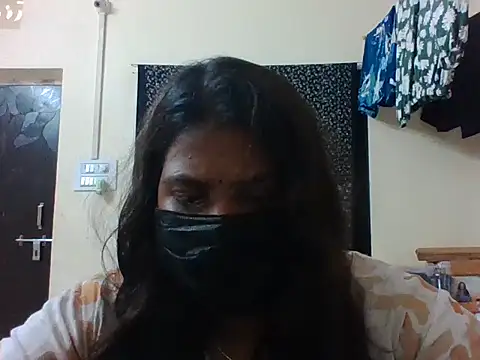 Hotmilfxox online show from 05/27/26, 08:43