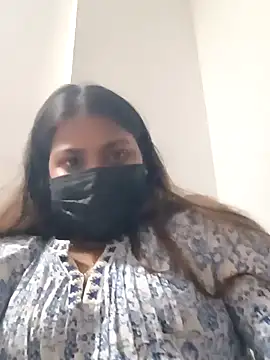 Snapshot of Hotmilfxox chatting on 01/05/25, 02:08 Hotmilfxox online show from 01/05/25, 02:08