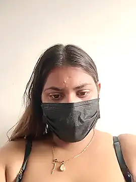 Snapshot of Hotmilfxox chatting on 01/22/25, 05:16 Hotmilfxox online show from 01/22/25, 05:16