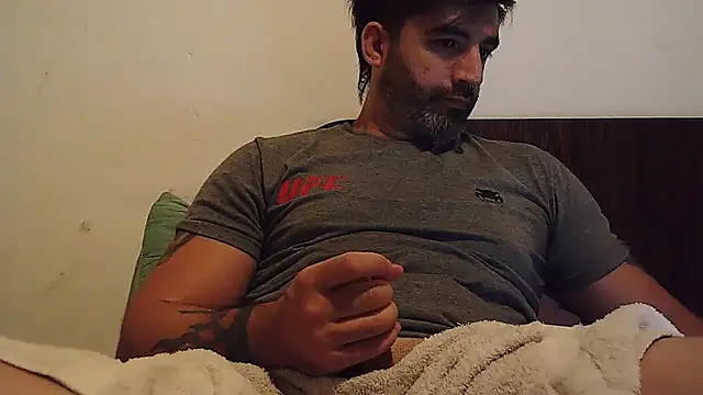 ozzypsico13 online show from 01/11/26, 03:24