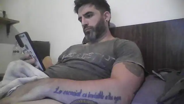 ozzypsico13 online show from 02/01/26, 09:13