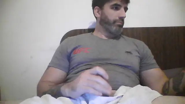ozzypsico13 online show from 05/20/26, 03:03