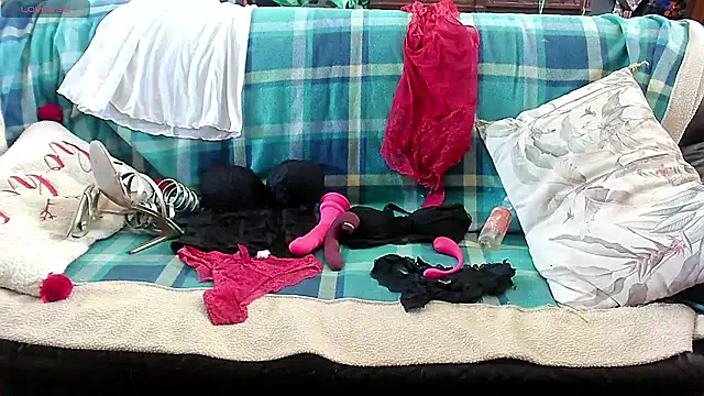 LauraMonolo online show from 03/27/26, 12:28