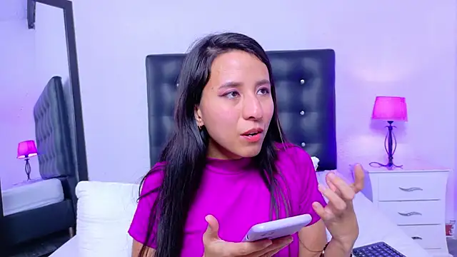 Skinny hottie18 online show from 01/09/26, 01:07