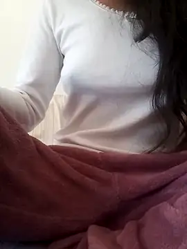 melaniy online show from 12/19/25, 10:28