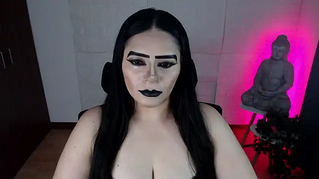 GODDESS EVANS online show from 09/19/25, 08:18